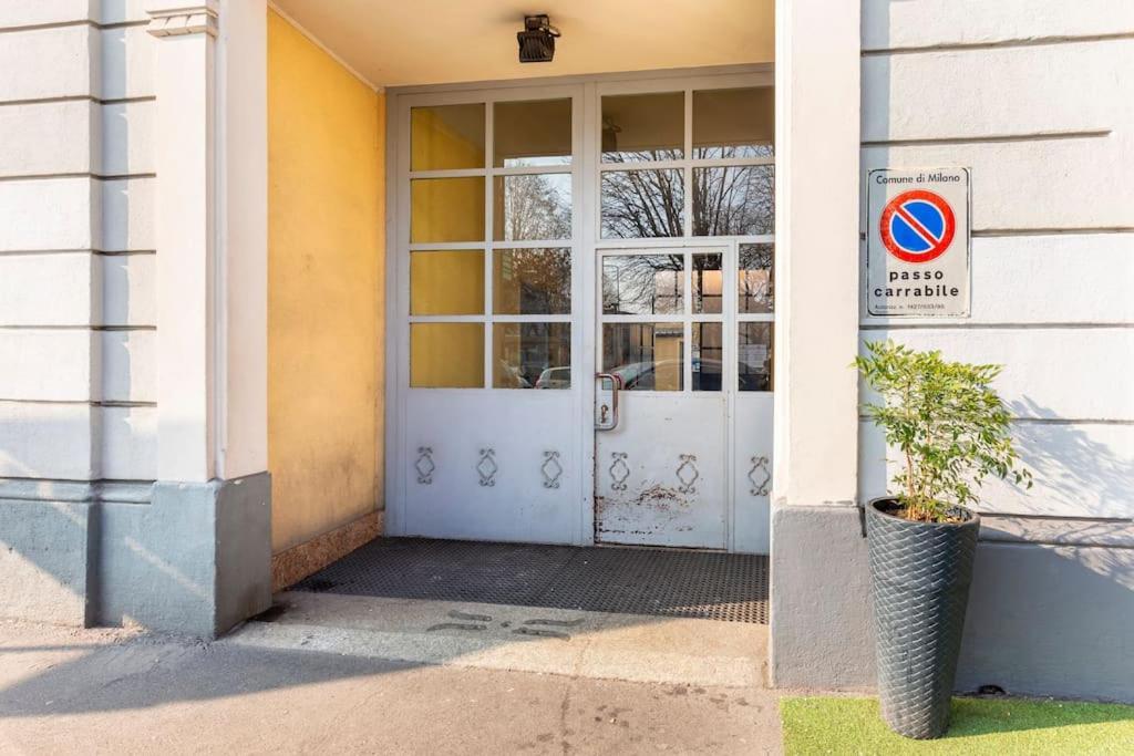 Modern Apartment In Milano Centrale Next To Metro M5 - Sarca 73 Kültér fotó